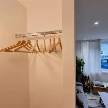 Apartamento Cozy Just Steps From The *